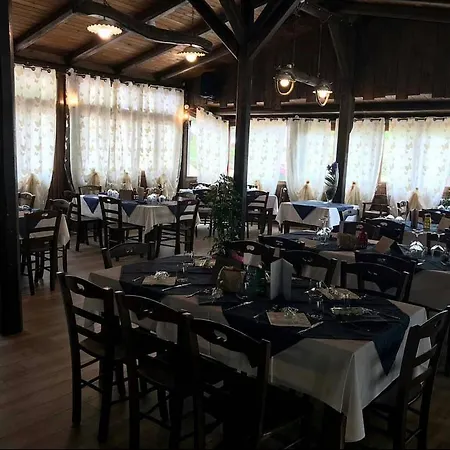 Κατάλυμα σε φάρμα Belmonte Ranch *